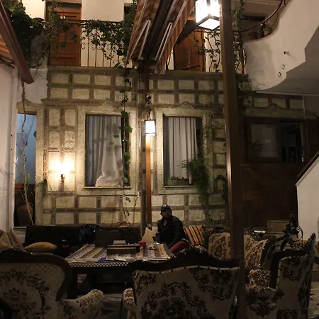 Anz * Selçuk