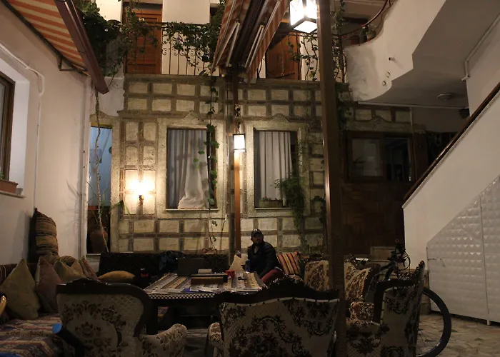 Anz * Selçuk